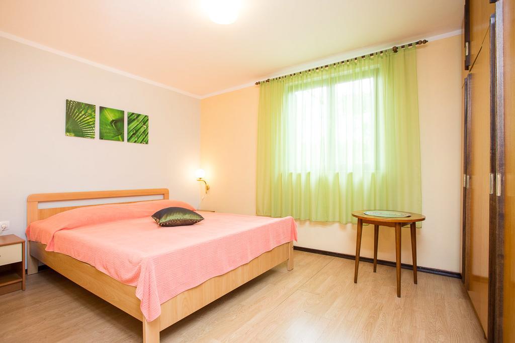 Apartment Tena Krk Town Exterior foto