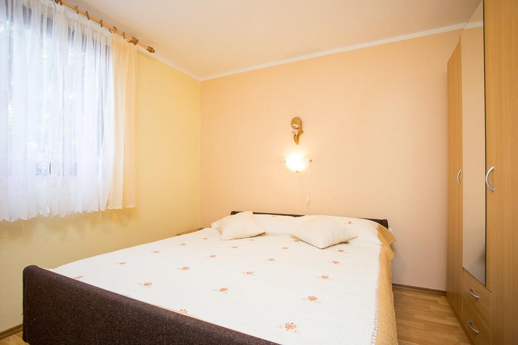 Apartment Tena Krk Town Exterior foto